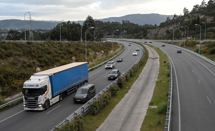 El Gobierno aumenta los tiempos de conducción por el paro de los transportistas
