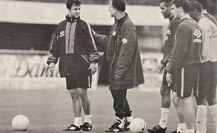 Hace 25 años: Procesiones de Jueves Santo y campos de entrenamiento para el Depor
