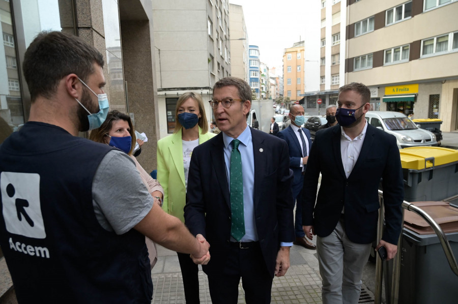 Feijóo cifra en torno a un millar los refugiados de Ucrania que ya acoge Galicia