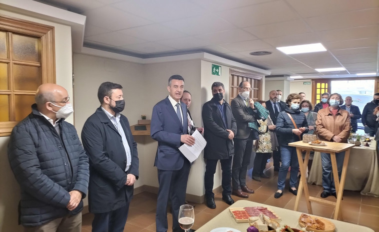 Pompas Fúnebres “reconecta” con los vecinos de Cambre, Culleredo y Oleiros al abrir de nuevo en O Graxal