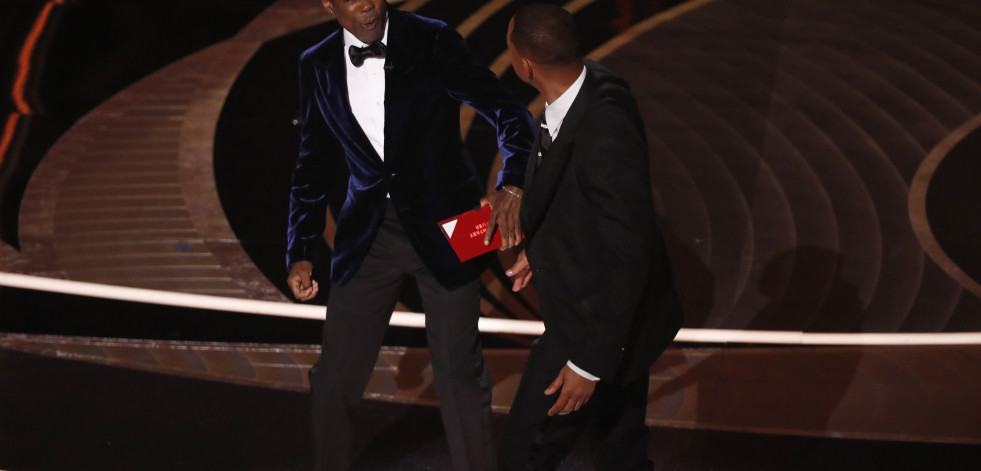 La Academia de Hollywood abre procedimientos disciplinarios contra Will Smith por la bofetada a Chris Rock