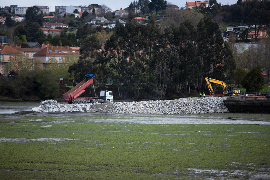 Culleredo valora con los técnicos abrir un segundo acceso para maquinaria pesada en O Burgo