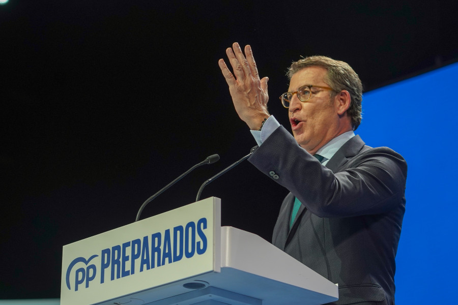 Feijóo acelera los congresos regionales para tener el PP listo para las andaluzas