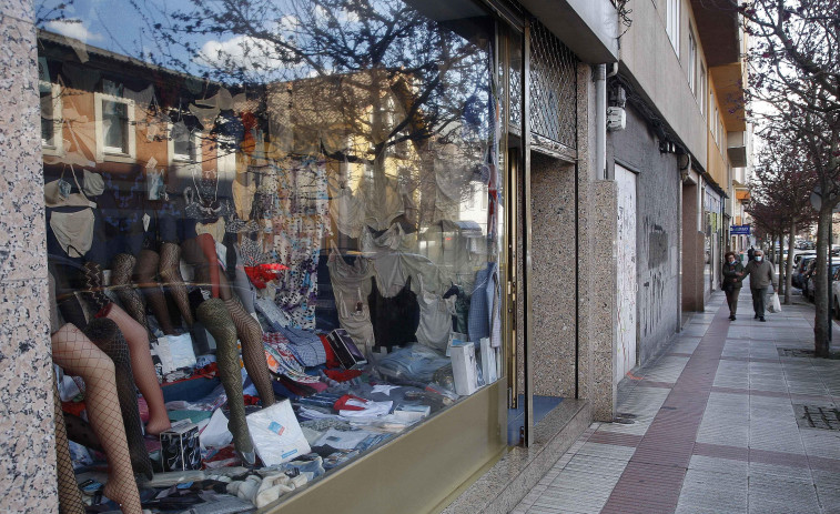Los comerciantes de Os Mallos solicitan que se celebre el “Día del pequeño comercio”