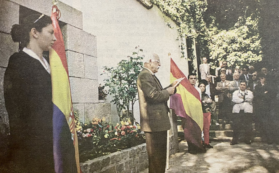 Hace 25 años: A Barcala, libre de peaje y conmemoración de la República