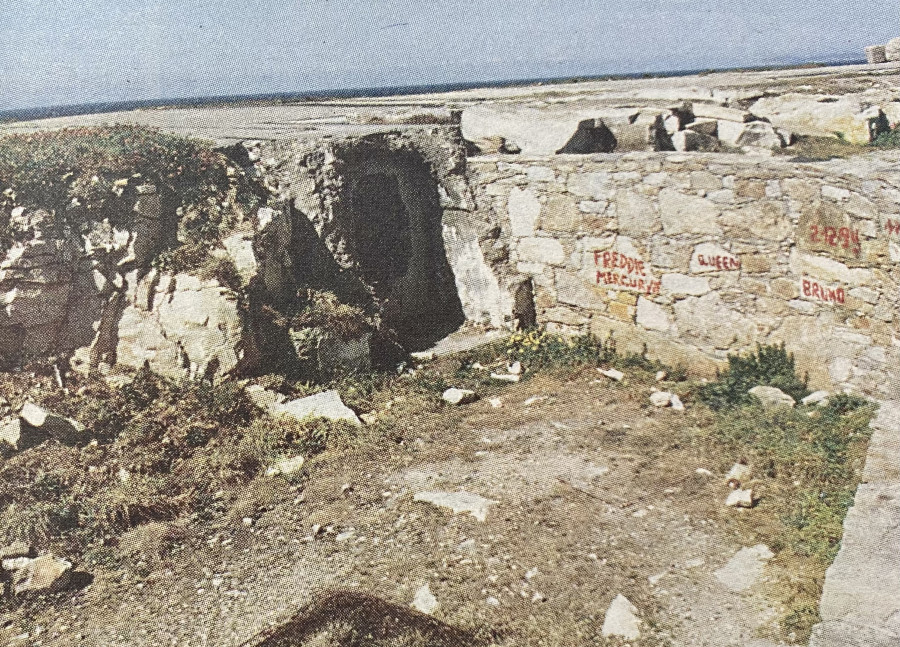 Hace 25 años: Desclasifican los papeles del Cesid y Punta Herminia, refugio de gamberros