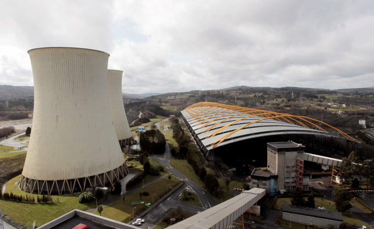Endesa mantiene su apuesta por la descarbonización y cerrará sus centrales de carbón tres años antes, en 2027