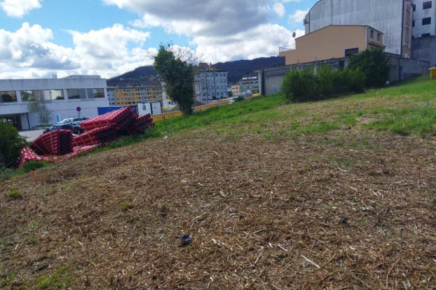 Arteixo abre una calle que enlaza la de la Ría de Vigo y el Camiño dos Cabalos