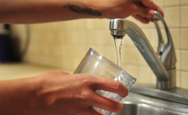 Culleredo informa de posibles episodios de turbidez en el agua de Almeiras por la limpieza del depósito