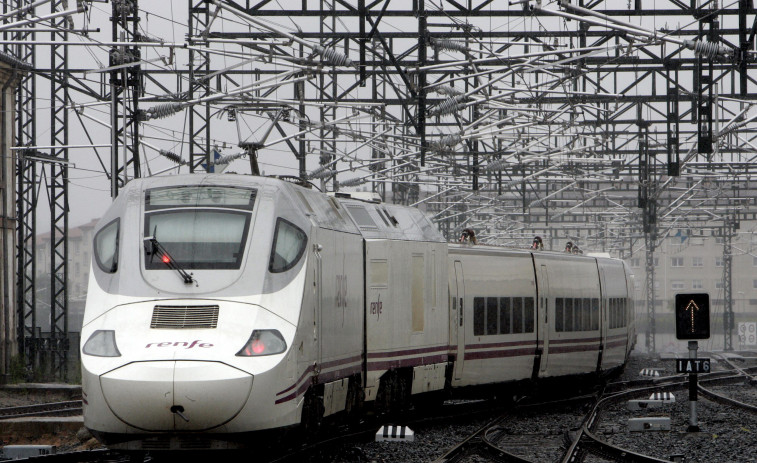 La Xunta reitera su petición a Renfe para renovar los trenes y evitar averías