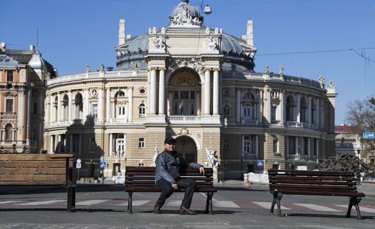 La cultura despierta en Ucrania con la apertura de cines y el Teatro Nacional