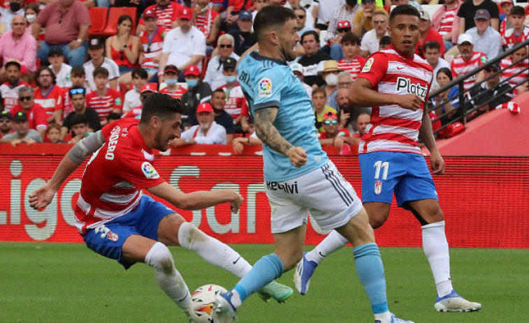 Luis Milla salva un punto para el Granada en el tiempo añadido (1-1)