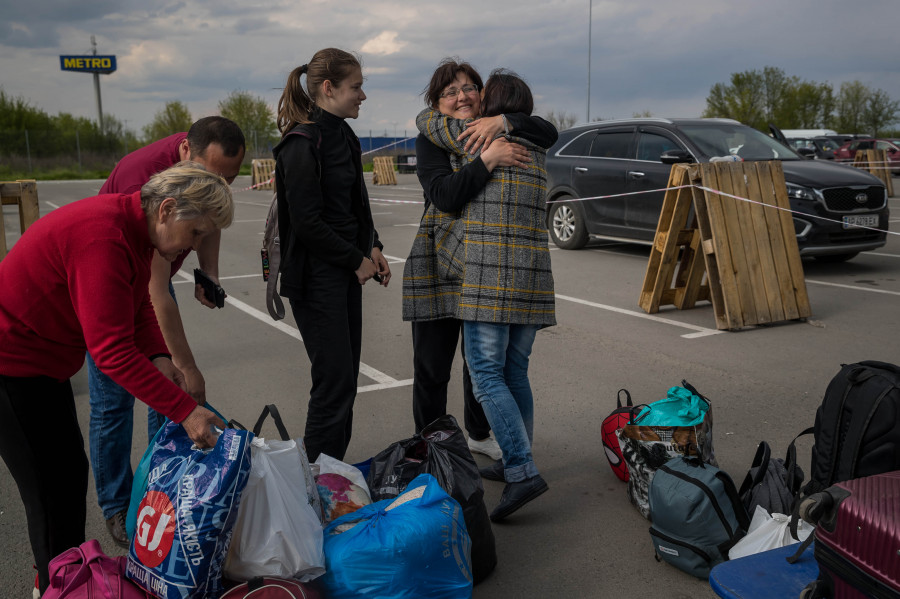 Zaporiya sigue esperando a los refugiados de Mariúpol