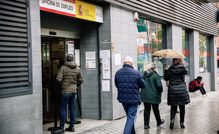 Un 32% de los hogares españoles con menores y un solo trabajador son pobres