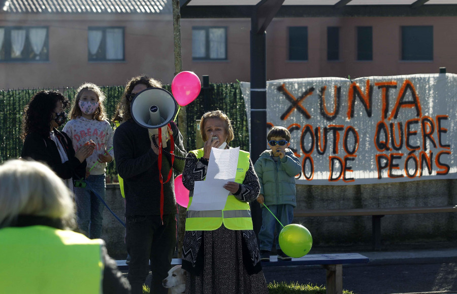 Seoane anuncia que la Xunta se niega a crear el paso de peatones de O Couto