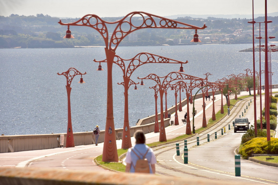 El Ayuntamiento renovará el tramo del Paseo entre el dique de abrigo y San Amaro por 3,1 millones