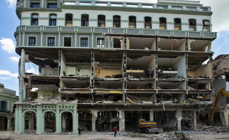 El joven herido en la explosión de un hotel en La Habana llega mañana a Galicia