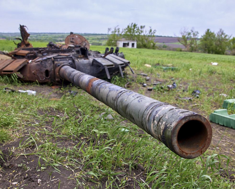 Un tanque ruso abandonado cerca de Járkov