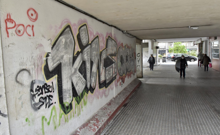 El Gobierno local limpiará las pintadas de las calles de la Sagrada Familia