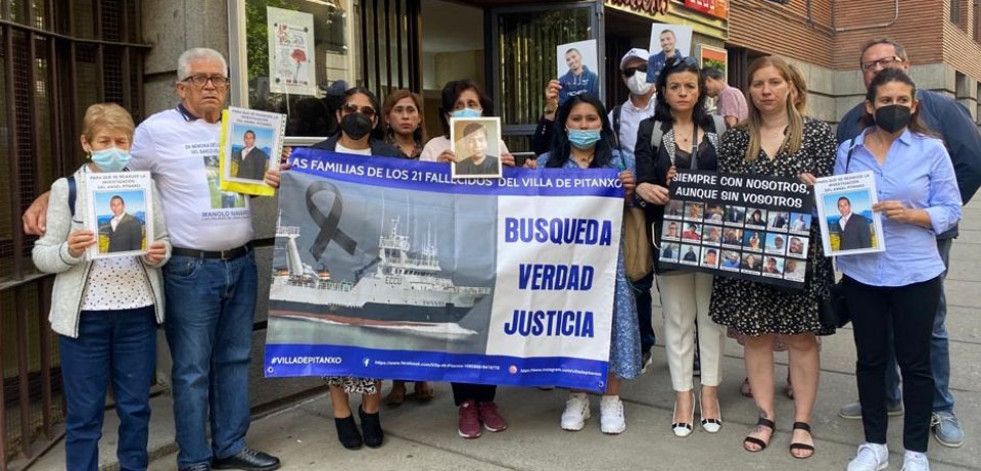 Familiares del 'Pitanxo' reclaman explicaciones del Gobierno y piden a la oposición 