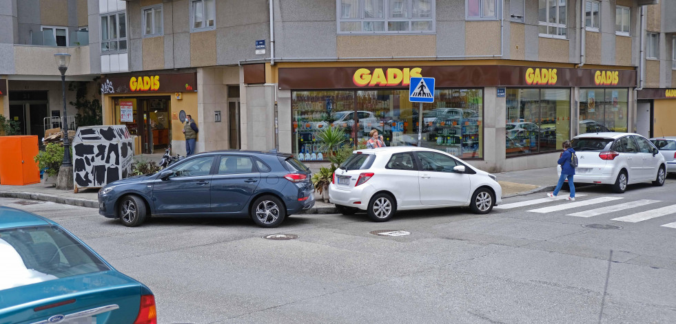 Los vecinos del barrio de O Castrillón demandan un aparcamiento público
