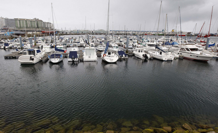 Las embarcaciones deportivas que recalan en A Coruña dejan un retorno de dos millones de euros