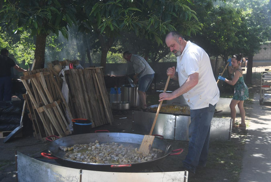 Cientos de personas degustaron la comida y las diversas actividades de  la “Tarriomería”