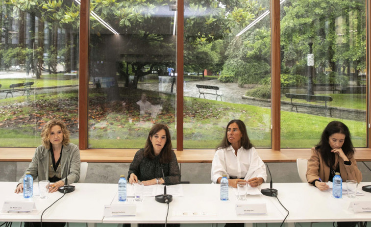 El Ayuntamiento de A Coruña promueve un programa para prevenir conductas autolesivas en jóvenes