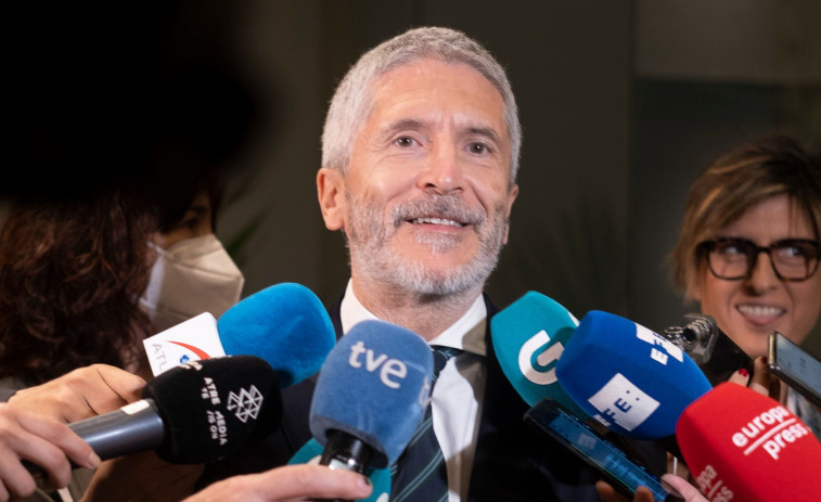 El ministro del Interior avanza que el refuerzo de la Policía Autonómica gallega 