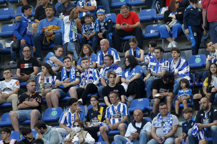 Los abonados del Depor tienen hasta las 17 horas para comprar; la venta libre, a las 18 horas