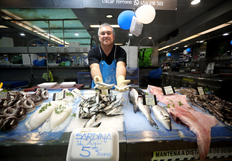 La sardina se instala en los cinco euros por kilo a falta de nueve días para San Juan