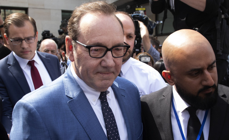 Kevin Spacey deberá regresar a Londres para una vista el 14 de julio