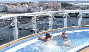 Escala inaugural del crucero MSC Virtuosa en A Coruña