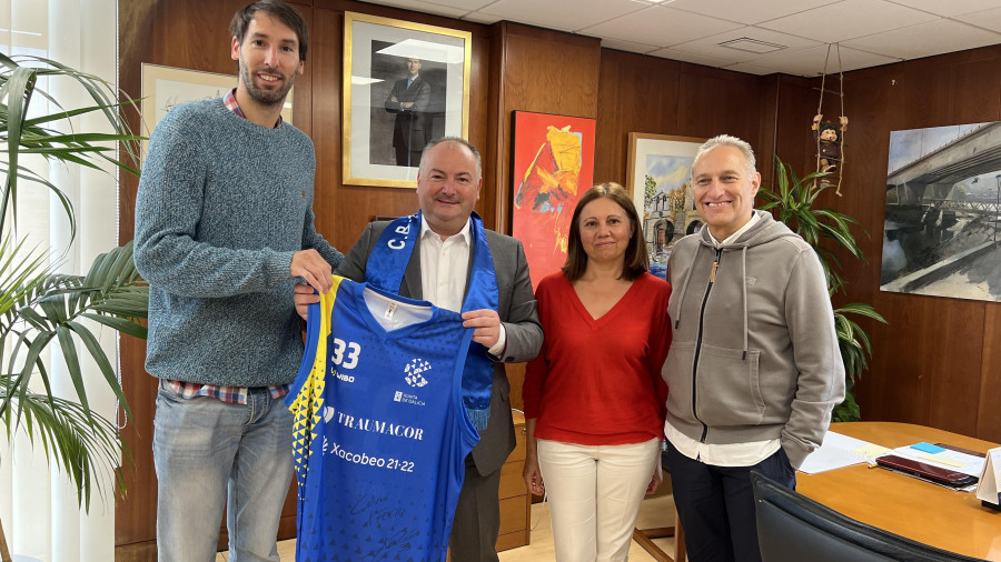 Culleredo organiza un campus deportivo con el jugador de baloncesto Alberto Corbacho