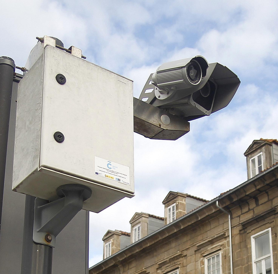 Miño instala cámaras de vigilancia en el casco urbano para evitar robos y actos vandálicos