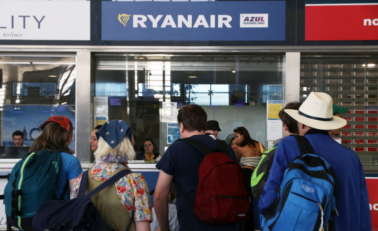 Los sindicatos de Ryanair anuncian 12 nuevas jornadas de huelga en julio