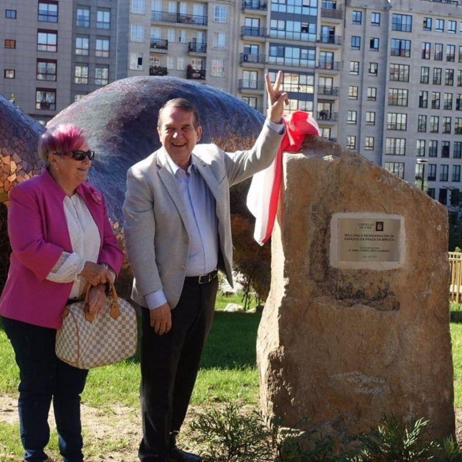 Hoy inauguramos la plaza, mañana volvemos a cerrarla