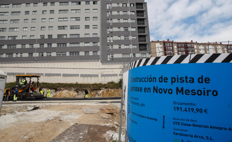 Vuelven los trabajos en la pista de patinaje y el corredor de Novo Mesoiro después de un mes sin actividad