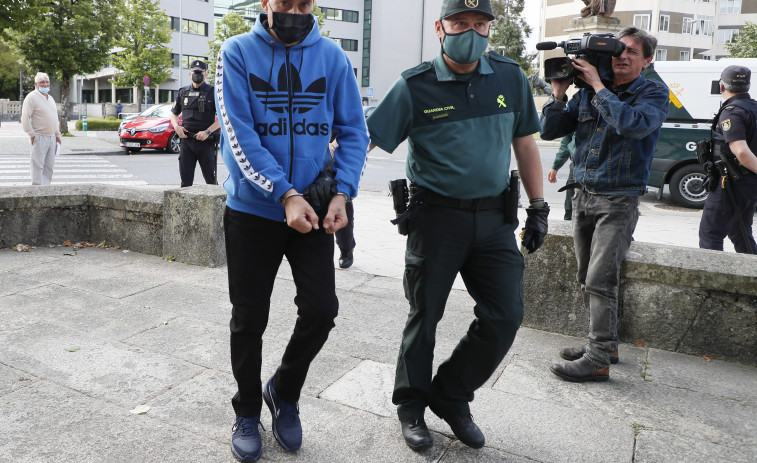 El acusado de asesinar a cuchilladas a su pareja en Lugo afirma que la mató sin querer