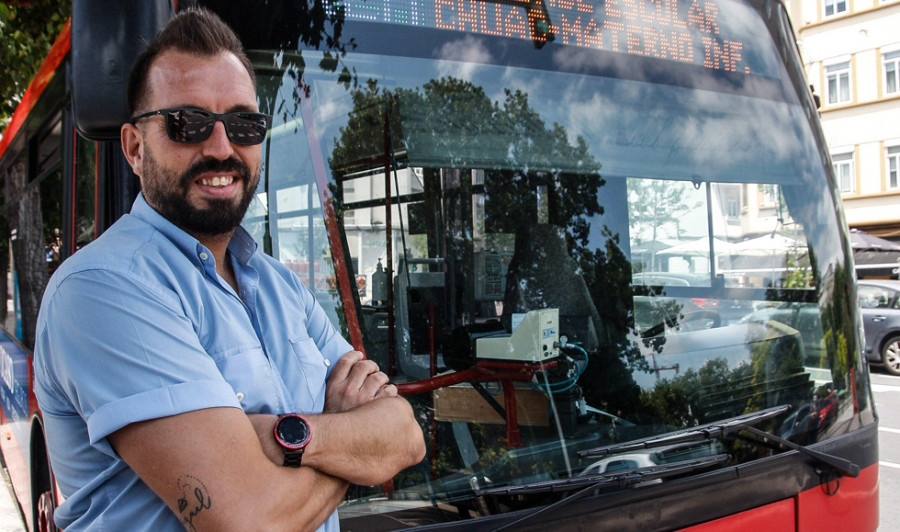 Alberto Couselo | “En ninguna ciudad de Europa pasa eso de dejar el coche en doble fila para ir al estanco o al bar ”