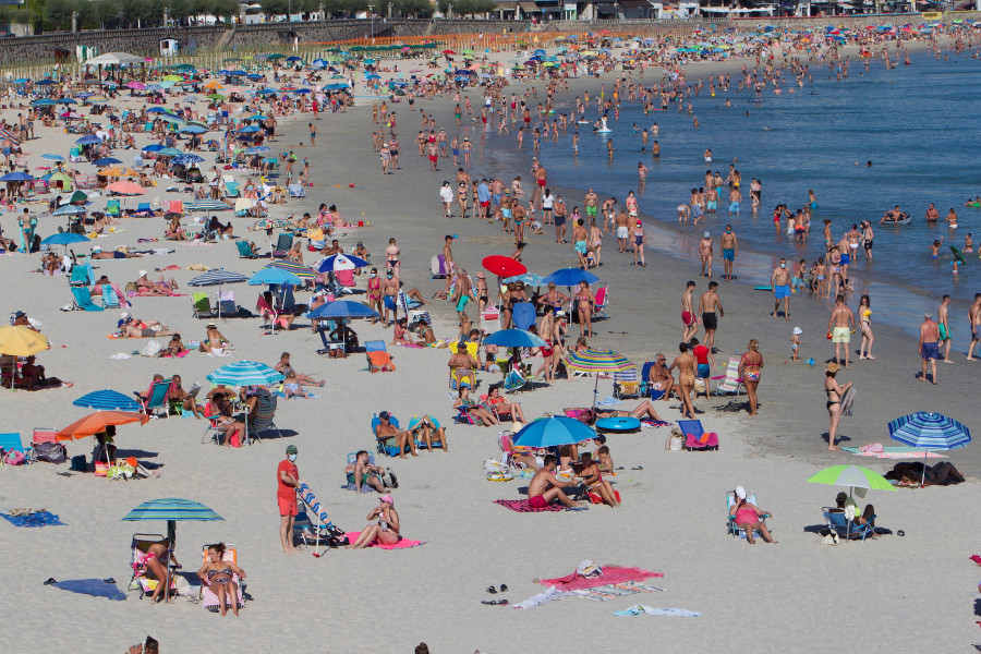 Aviso amarillo este viernes por altas temperaturas en las Rías Baixas y en Ourense