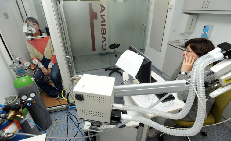 Sanidade invierte más de 660.000 euros en la adquisición de 29 respiradores para el Chuac