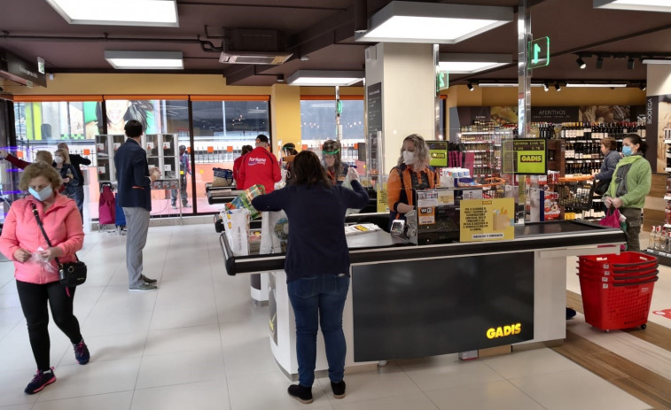 Los supermercados de MAS, Gadisa y Condis permitirán retirar dinero efectivo