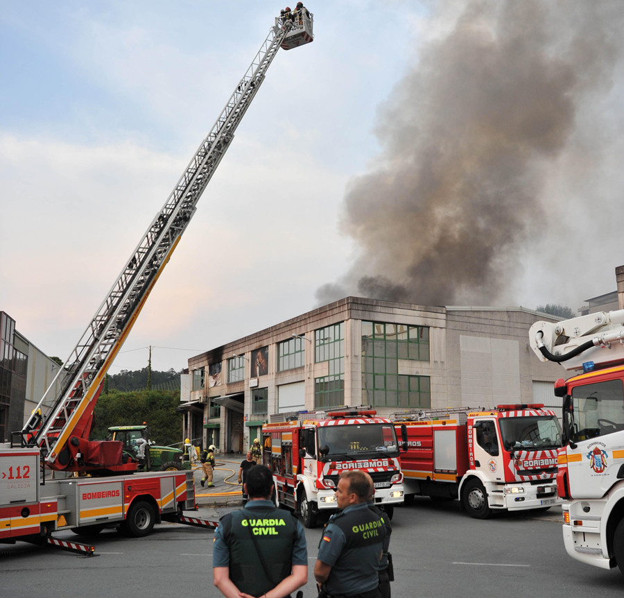 Un incendio en una empresa (2)