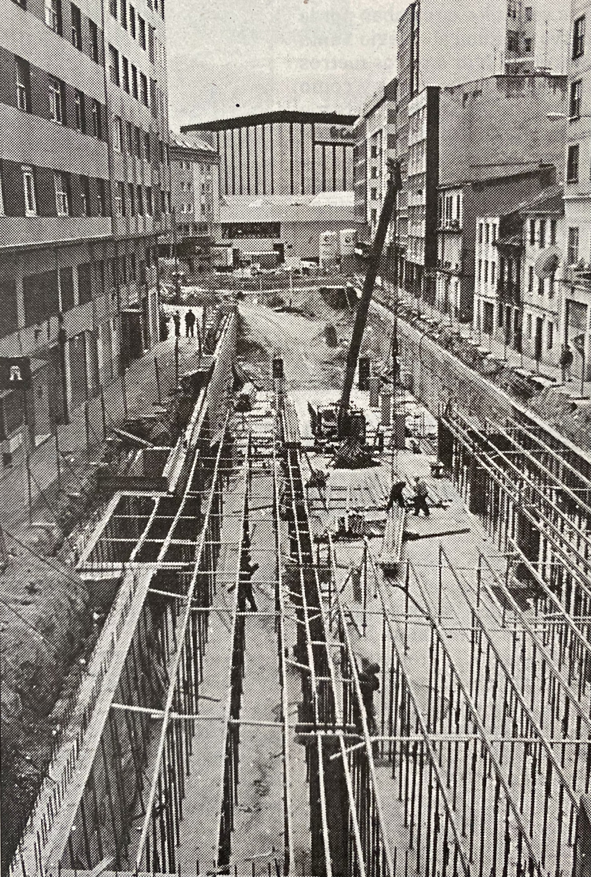 Obras del aparcamiento de la calle Posse en 1997