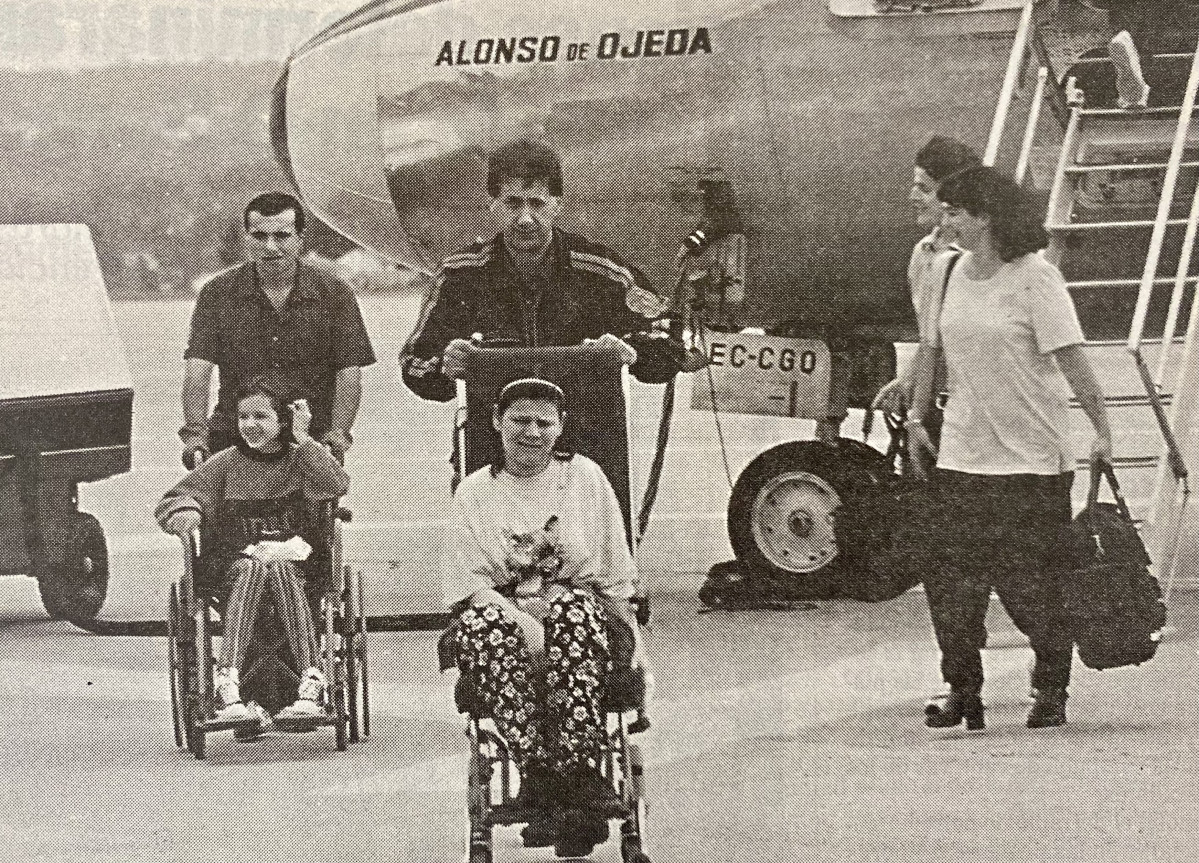 Fadila y Saja Saskovic, dos hermanas bosnias en A Coruu00f1a para curarse 1997
