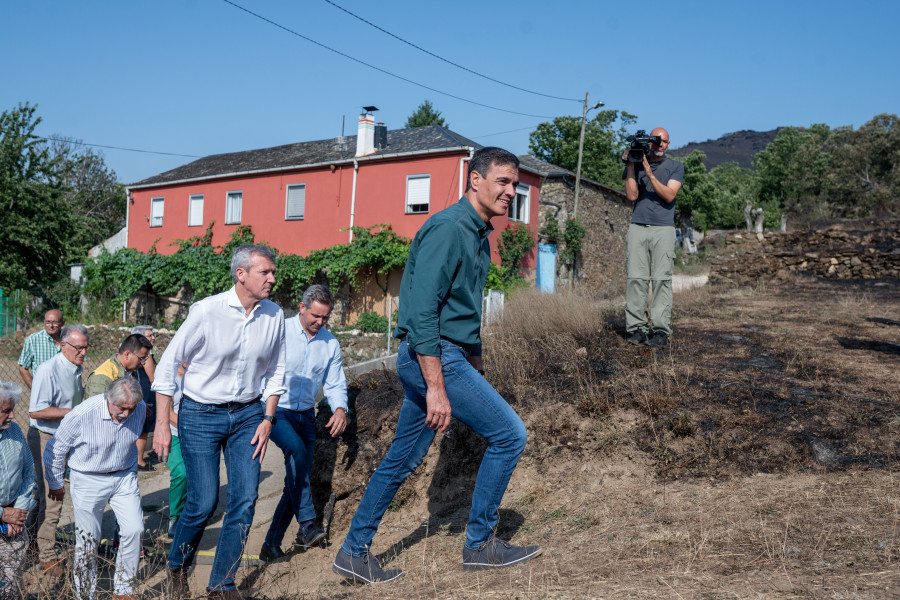 Sánchez pide "prudencia" en plena ola de incendios: "Quedan días difíciles"