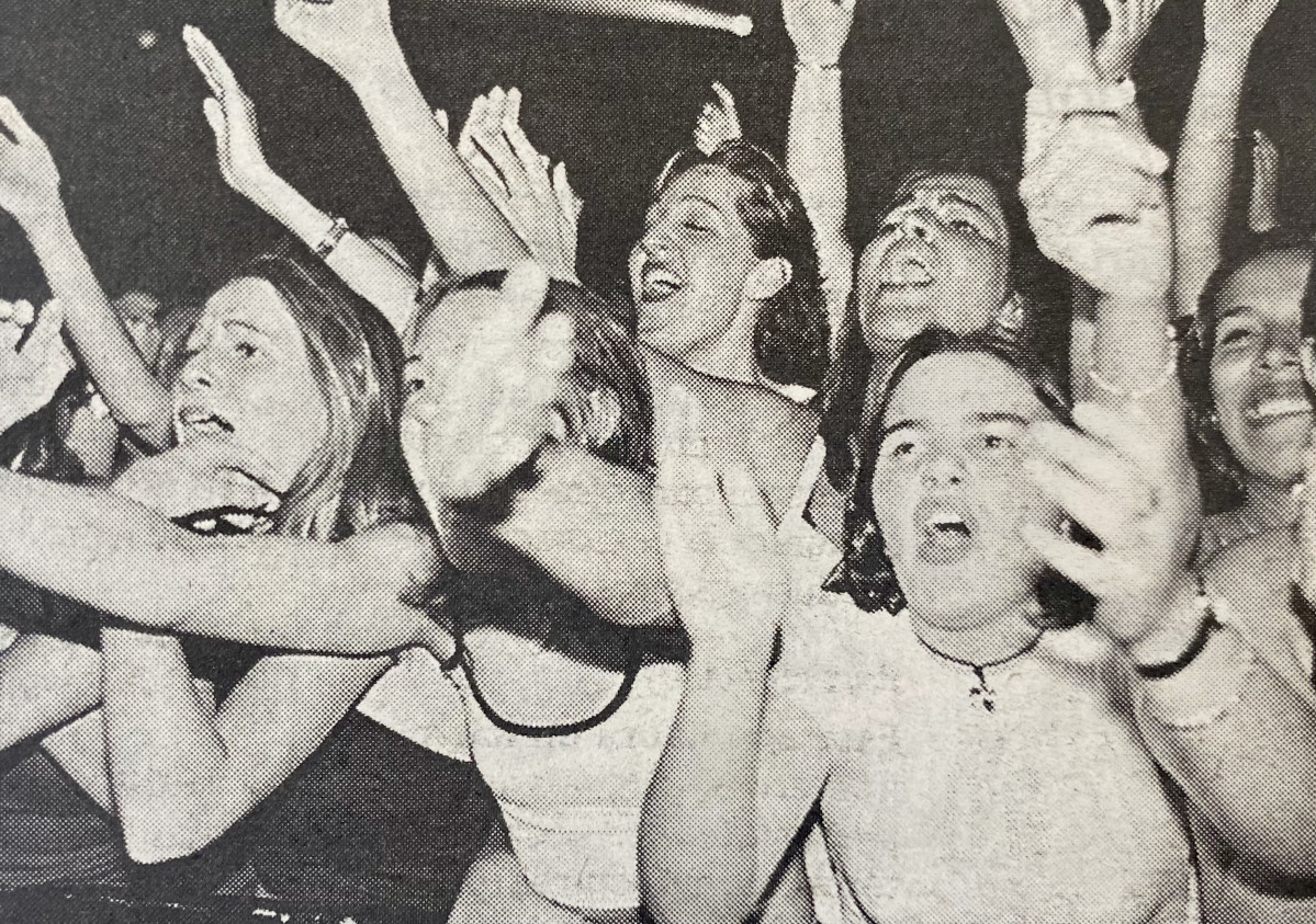 Fans de Ricky Martin en el concierto que dio en Coruu00f1a en 1997