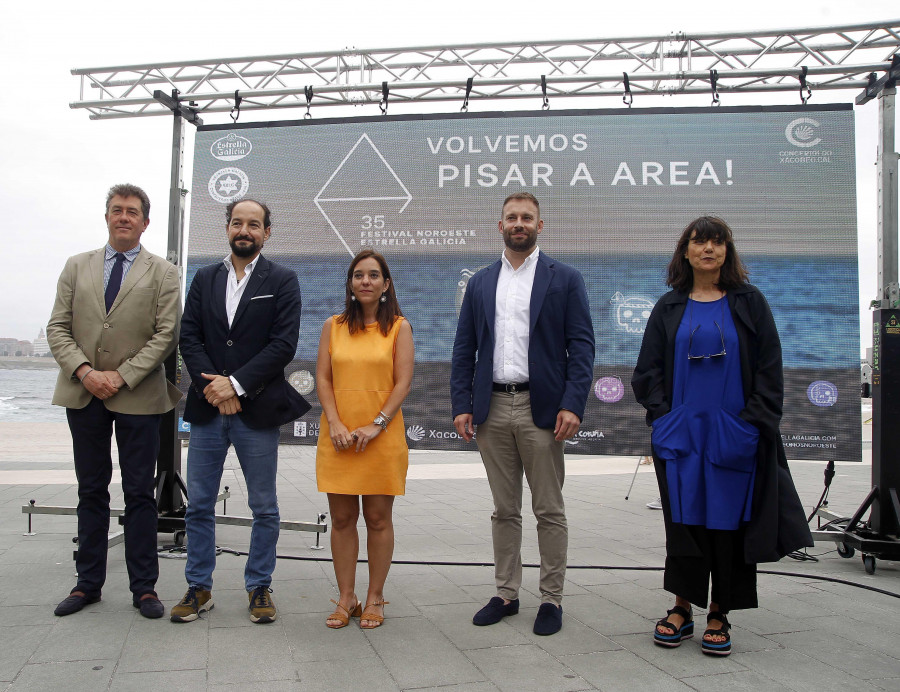 Baiuca, Tanxugueiras, Zahara, UB40, Helena Egea y Bratzantifa devolverán la música a la playa de Riazor