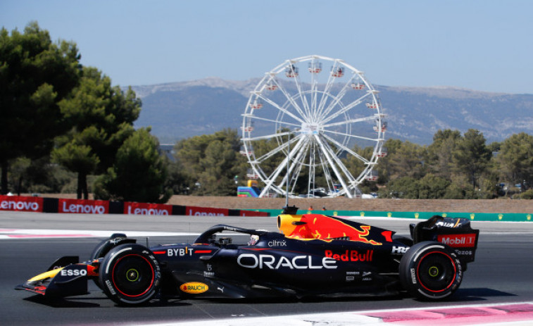Verstappen refuerza liderato al ganar en Francia